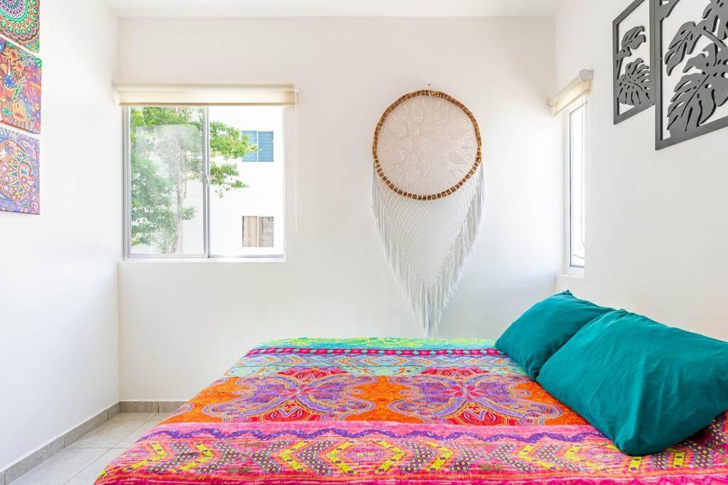 Lovely Cozy Apt W/Pool 2 Bedrooms. Great Location! بويرتو موريلوس المظهر الخارجي الصورة